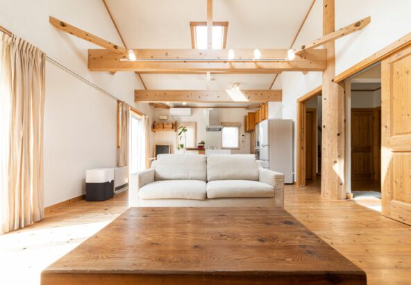 和モダン住宅の内観