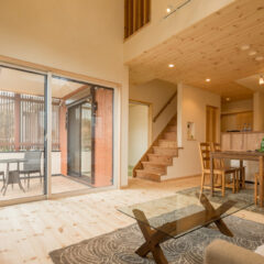 ウッドデッキのあるLDK